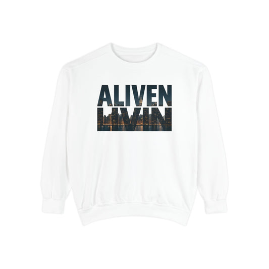 Vintage Inspired Unisex Sweatshirt - ALIVEN LIVIN, Cozy Apparel, Gift for Him/Her, Casual Style, Perfect for Fall