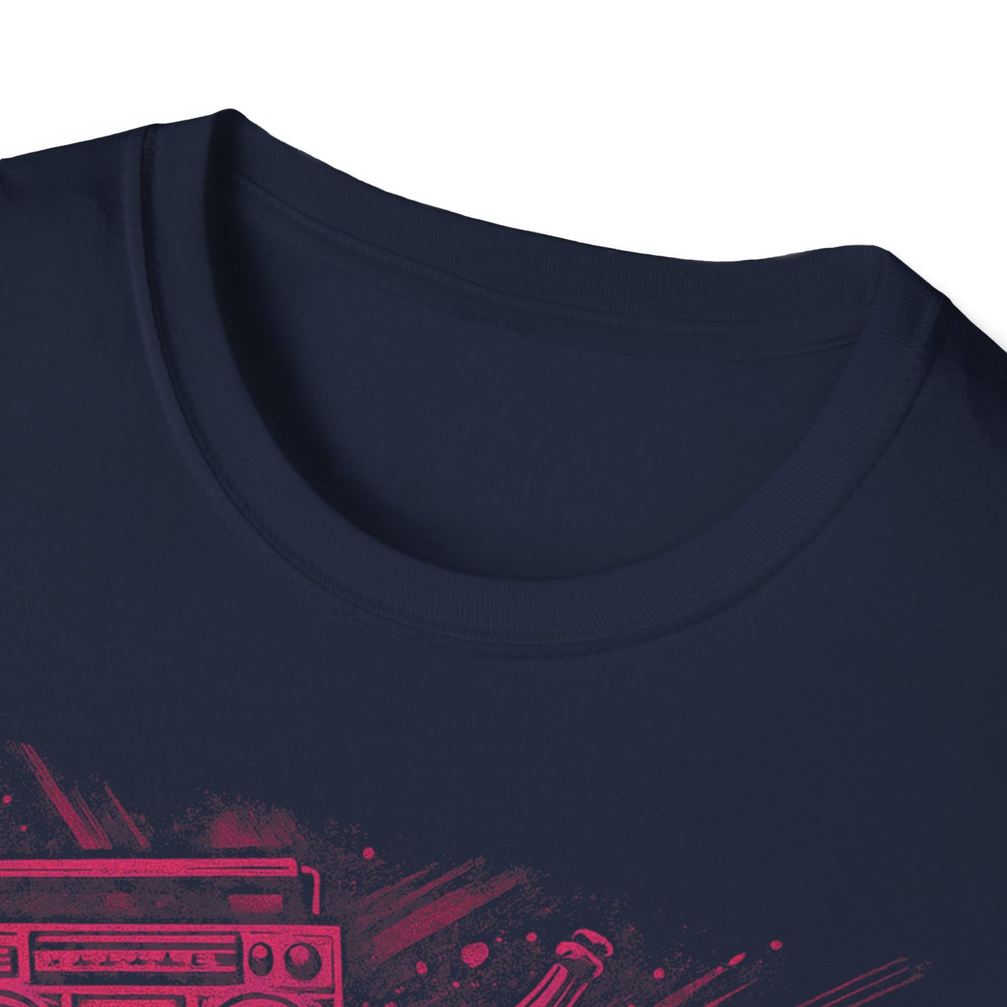 AlivenLivin Unisex Softstyle T-Shirt, Casual Graphic Tee, Retro Vibe Shirt, Perfect for Gifts, Party Wear, Music Lovers
